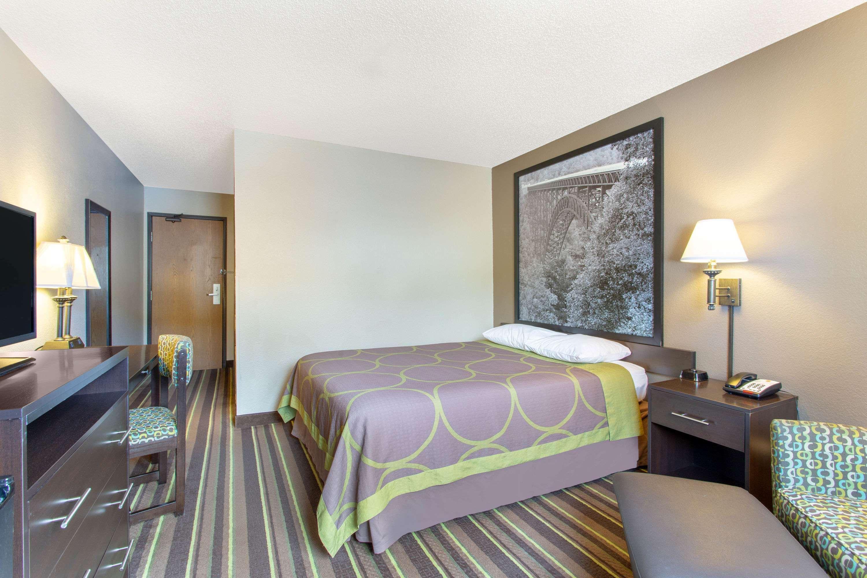 Super 8 By Wyndham Weston Wv Hotel Exterior foto